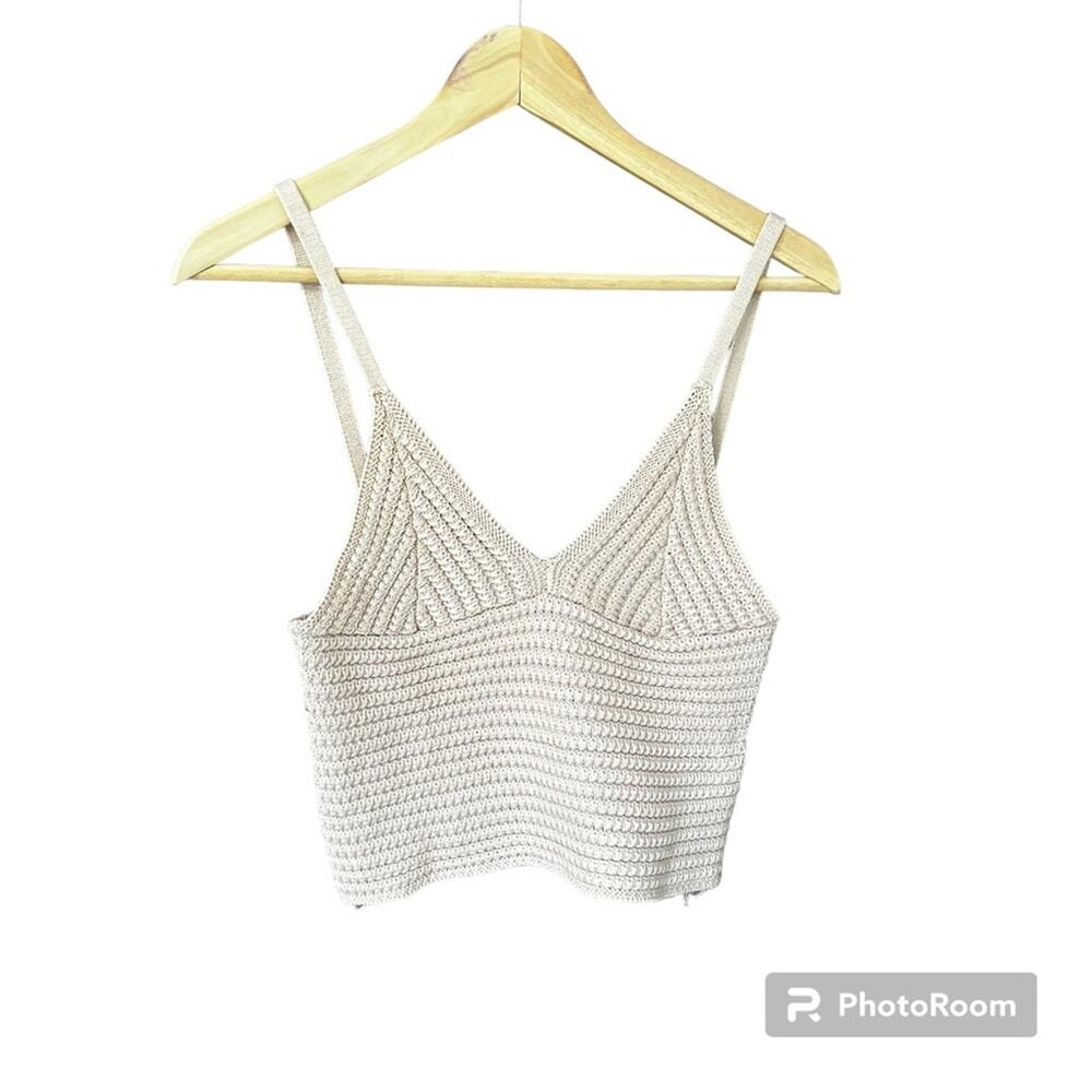 And now this women’s tank top xs